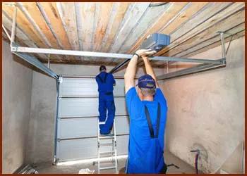 5 Star Garage Doors Chicago, IL 773-423-2043 - cont-gdr-door-installation-t-14-07m